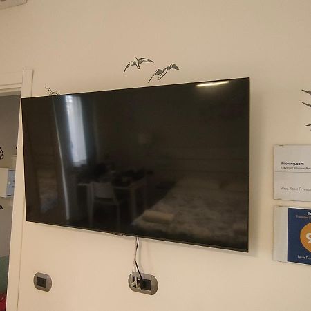 Blue Rose Private Room Σαλέρνο Εξωτερικό φωτογραφία