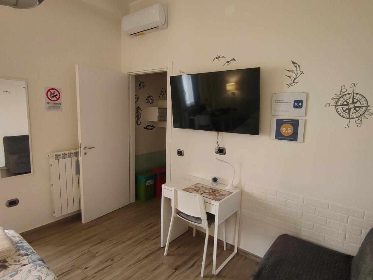Blue Rose Private Room Σαλέρνο Εξωτερικό φωτογραφία